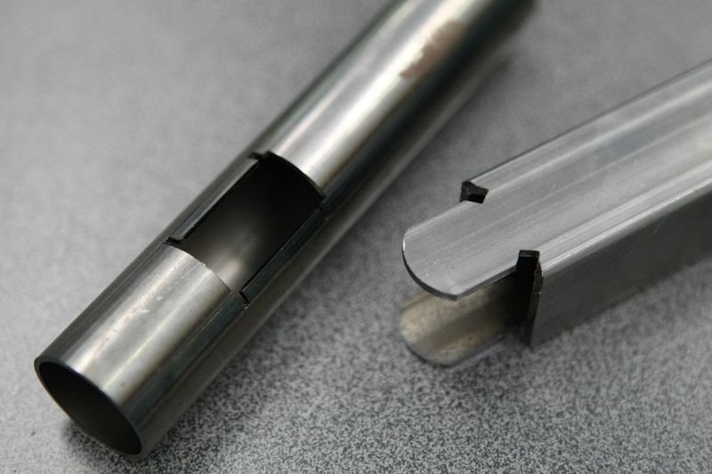 Laser tube