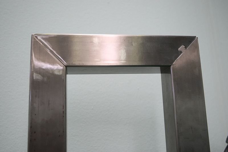 Laser tube