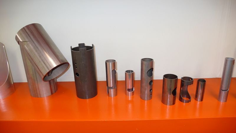Laser tube